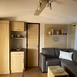 Maison Mobilhome Sans Vis A Vis Au Calme Et En Hauteur