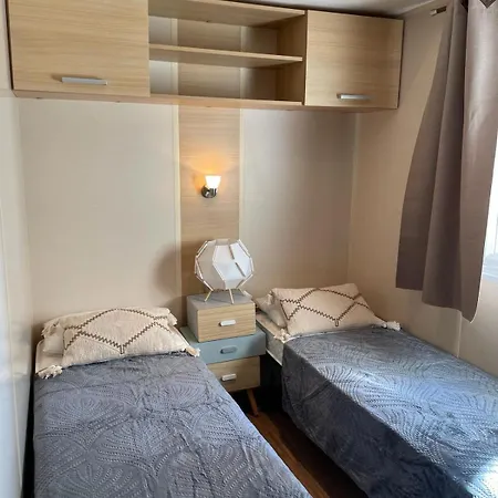 Maison Mobilhome Sans Vis A Vis Au Calme Et En Hauteur Lège-Cap-Ferret