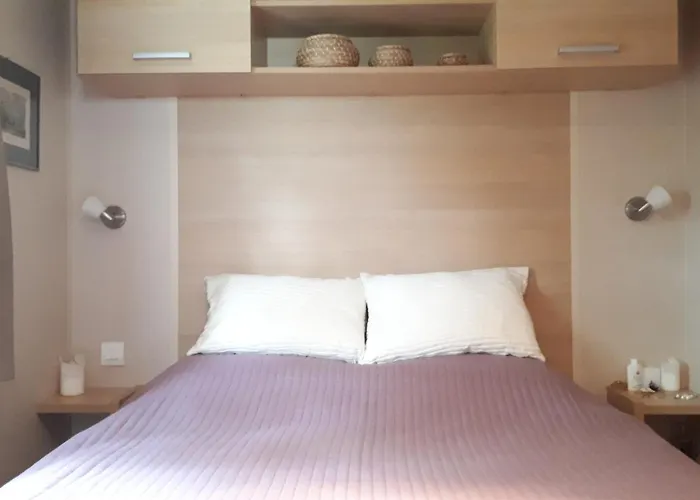 Maison Mobilhome Sans Vis à Vis Au Calme Et En Hauteur