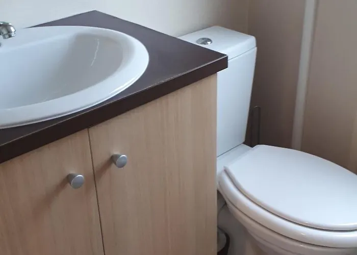 Maison Mobilhome Sans Vis A Vis Au Calme Et En Hauteur